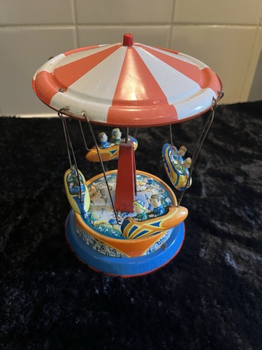 Vintage merry round germany - go,
