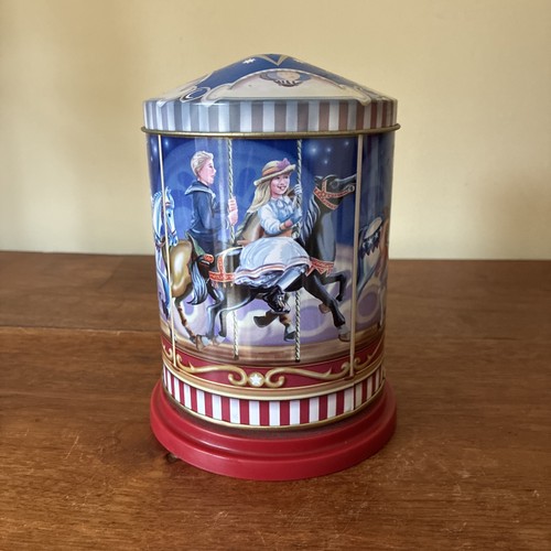 Weiss rotating musical merry - rotating,