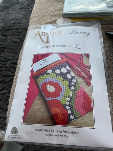 Anchor living needlepoint - living,