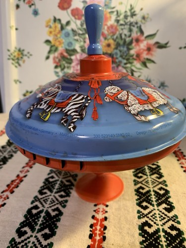 Vintage spinning top metal - vintage,